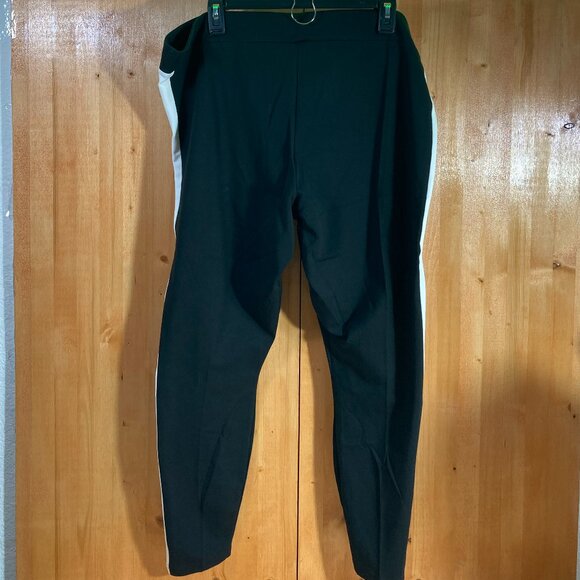 NEW! PUMA T7 MR LEGGING 3X Tight Fit Womens Track Pants Black White - Picture 4 of 8